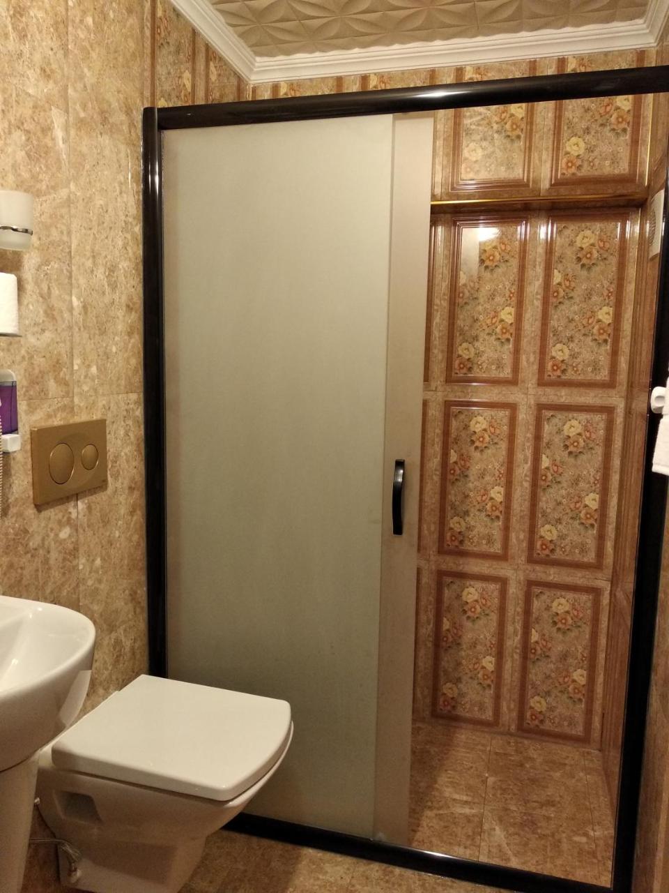 Istanbul City Center Hotel Esterno foto
