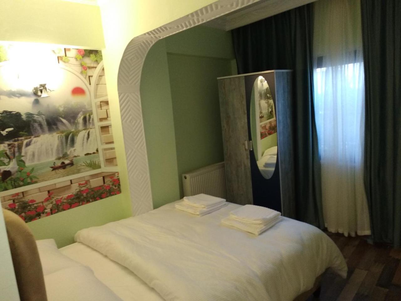 Istanbul City Center Hotel Esterno foto
